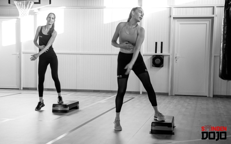 Step aerobic
